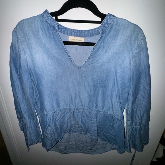 2/$20 Anthropologie Cloth and Stone brand denim super soft bell sleeve top - Picture 3 of 4